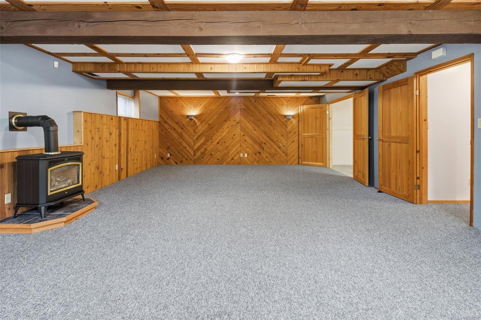 8335 Youbou Rd, Lake Cowichan, BC