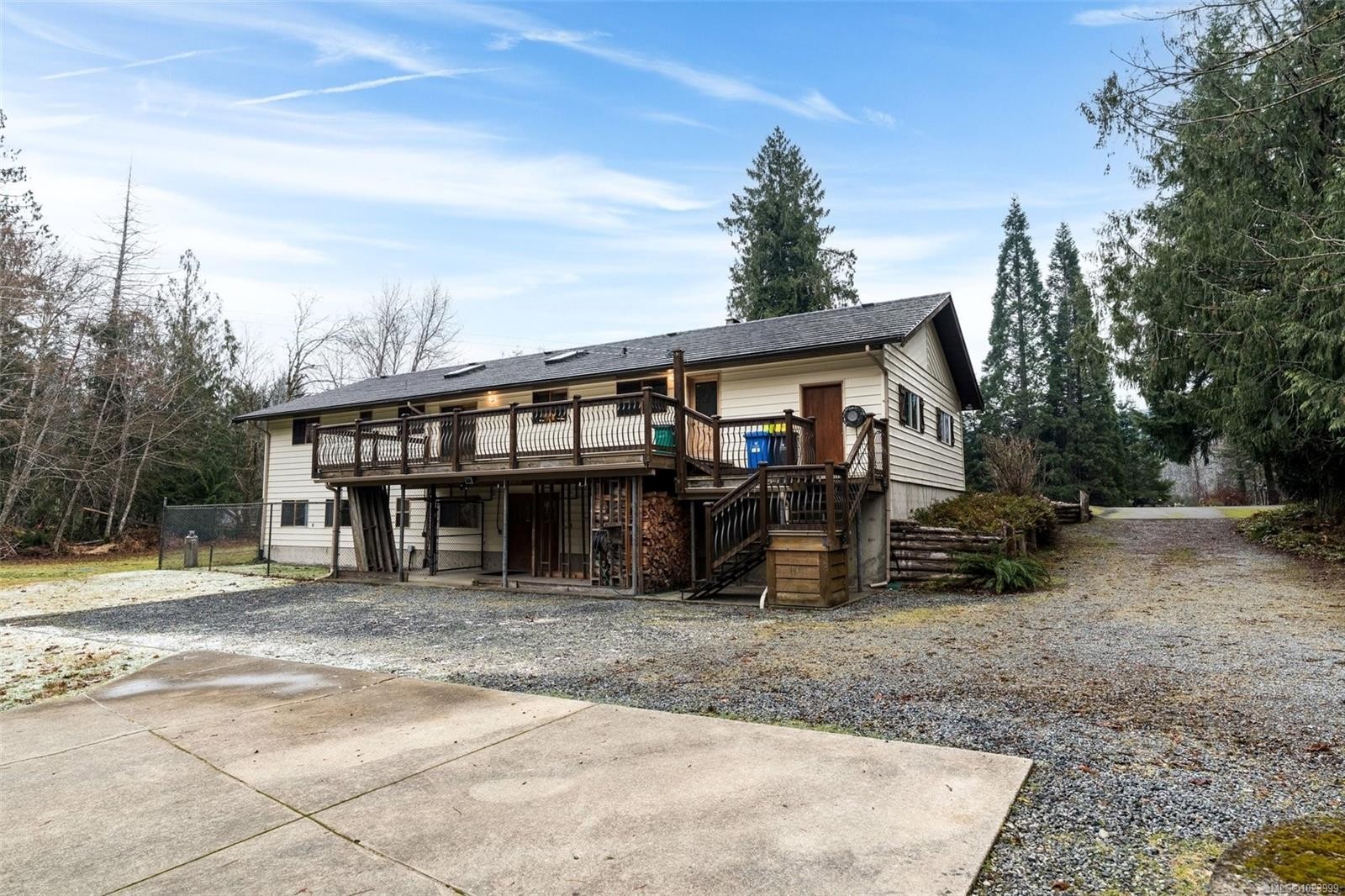 8335 Youbou Rd, Lake Cowichan, BC