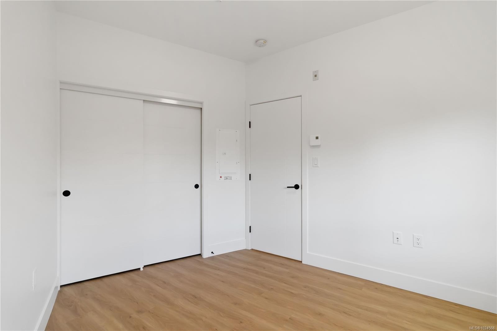 123-920 Reunion Ave, Langford, BC - Indoor Photo Showing Other Room