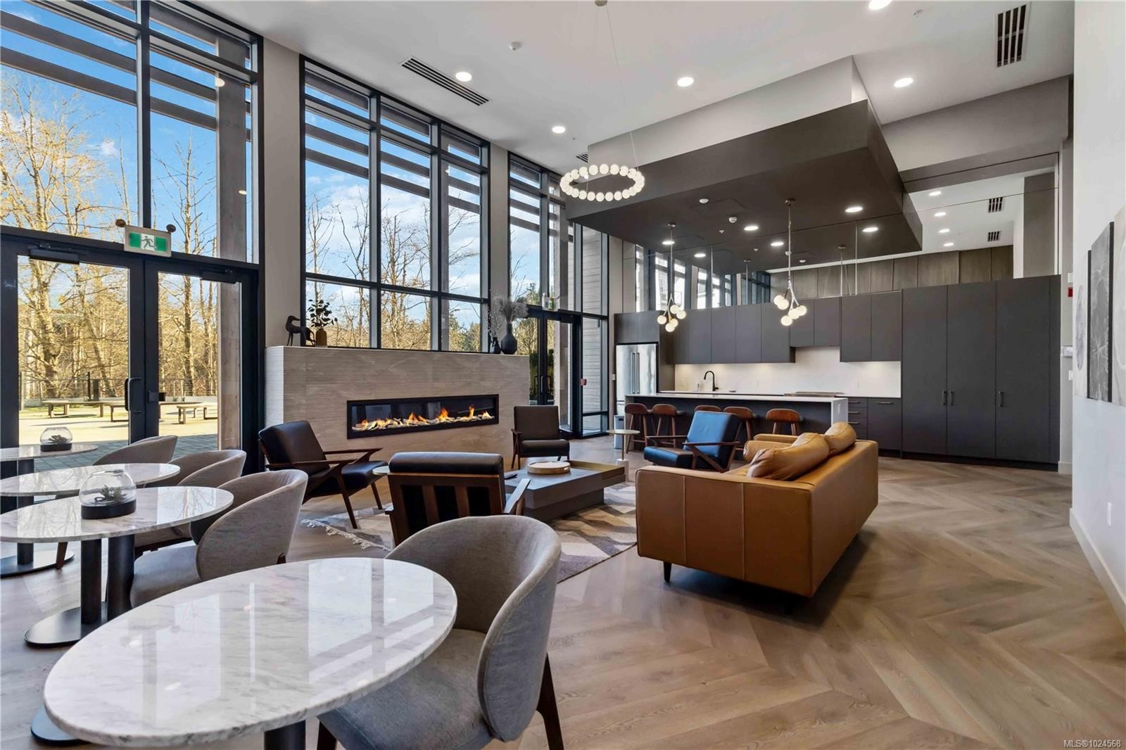 123-920 Reunion Ave, Langford, BC - Indoor Photo Showing Dining Room