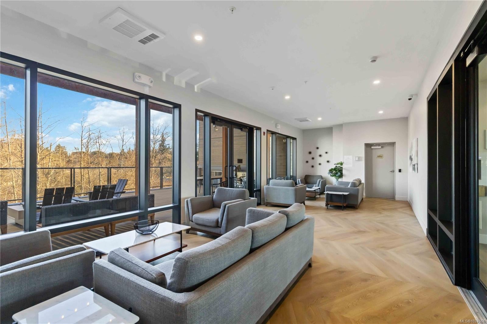 123-920 Reunion Ave, Langford, BC - Indoor