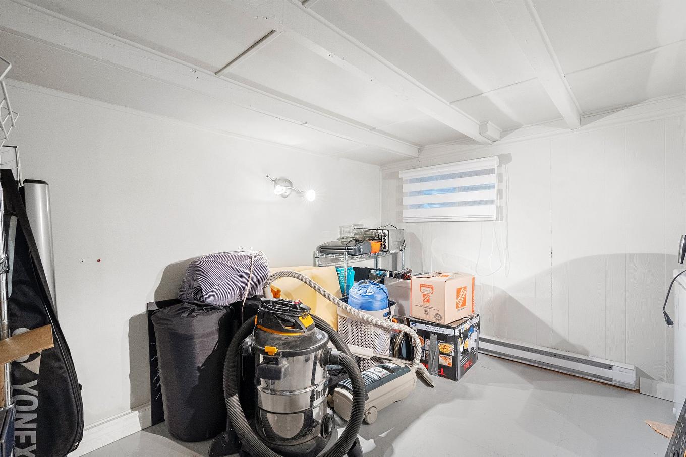 Rangement - 333 - 335 Av. Giguère, Québec (Les Rivières), QC - Indoor