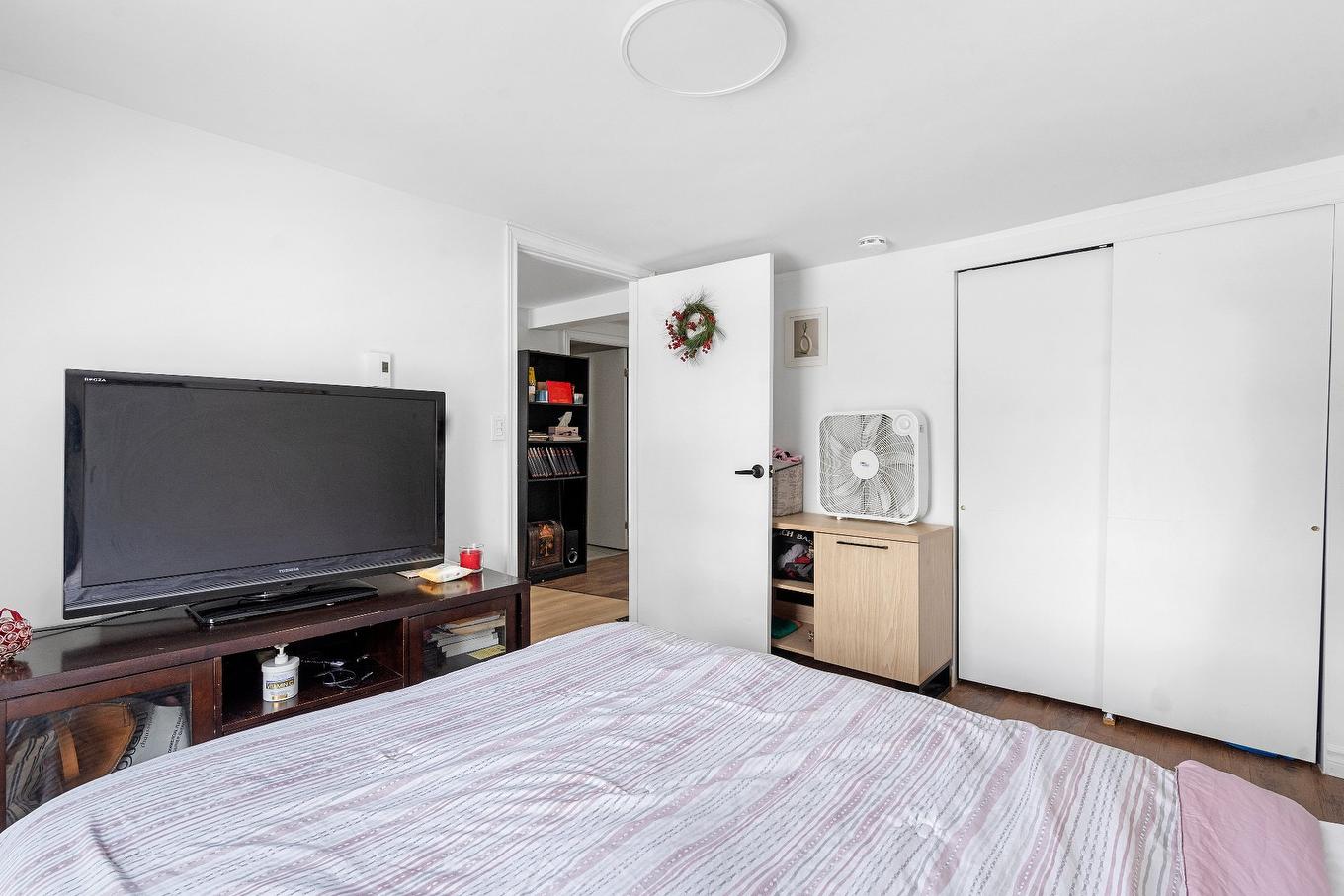 Chambre à coucher principale - 333 - 335 Av. Giguère, Québec (Les Rivières), QC - Indoor Photo Showing Bedroom