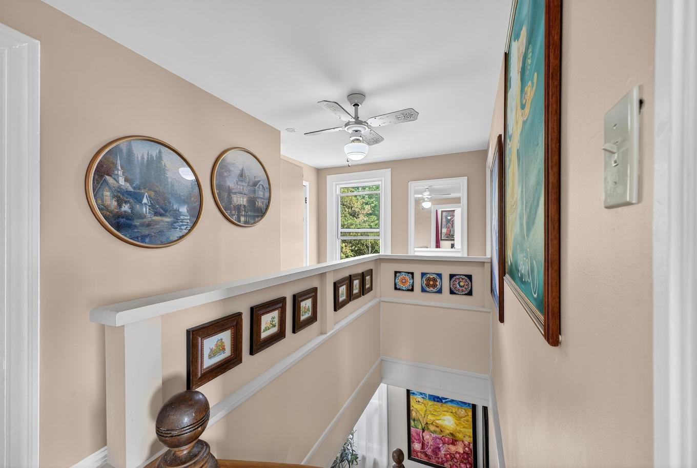 Escalier - 521 Rue Barr, Hemmingford - Village, QC - Indoor Photo Showing Other Room