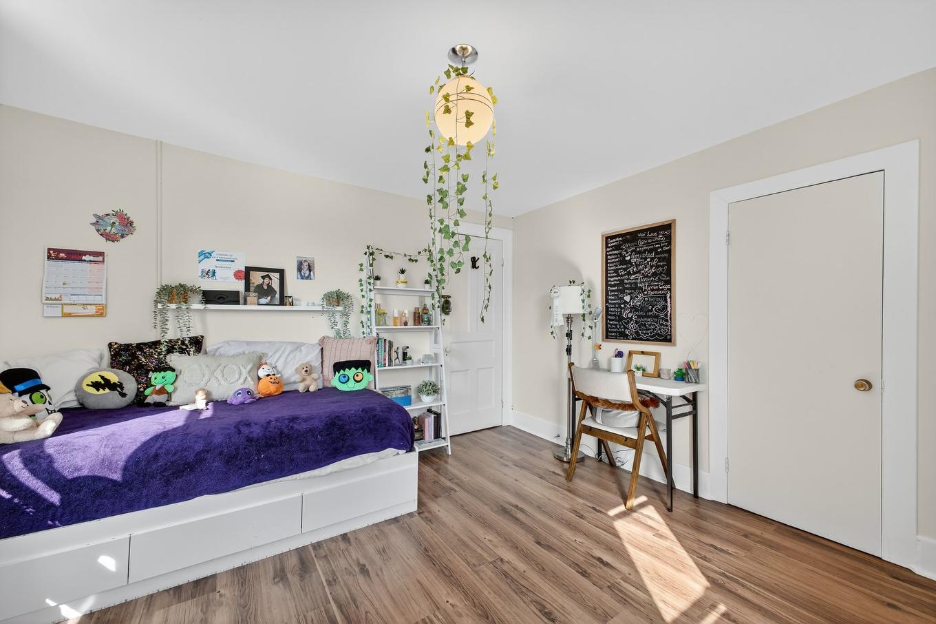 Chambre à coucher - 521 Rue Barr, Hemmingford - Village, QC - Indoor Photo Showing Bedroom