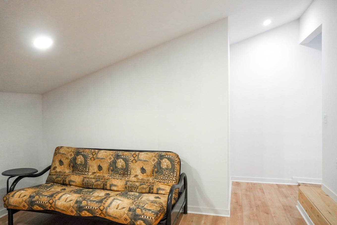 Playroom - 300 Rue Masson, Saint-Pierre-Les-Becquets, QC - Indoor Photo Showing Other Room