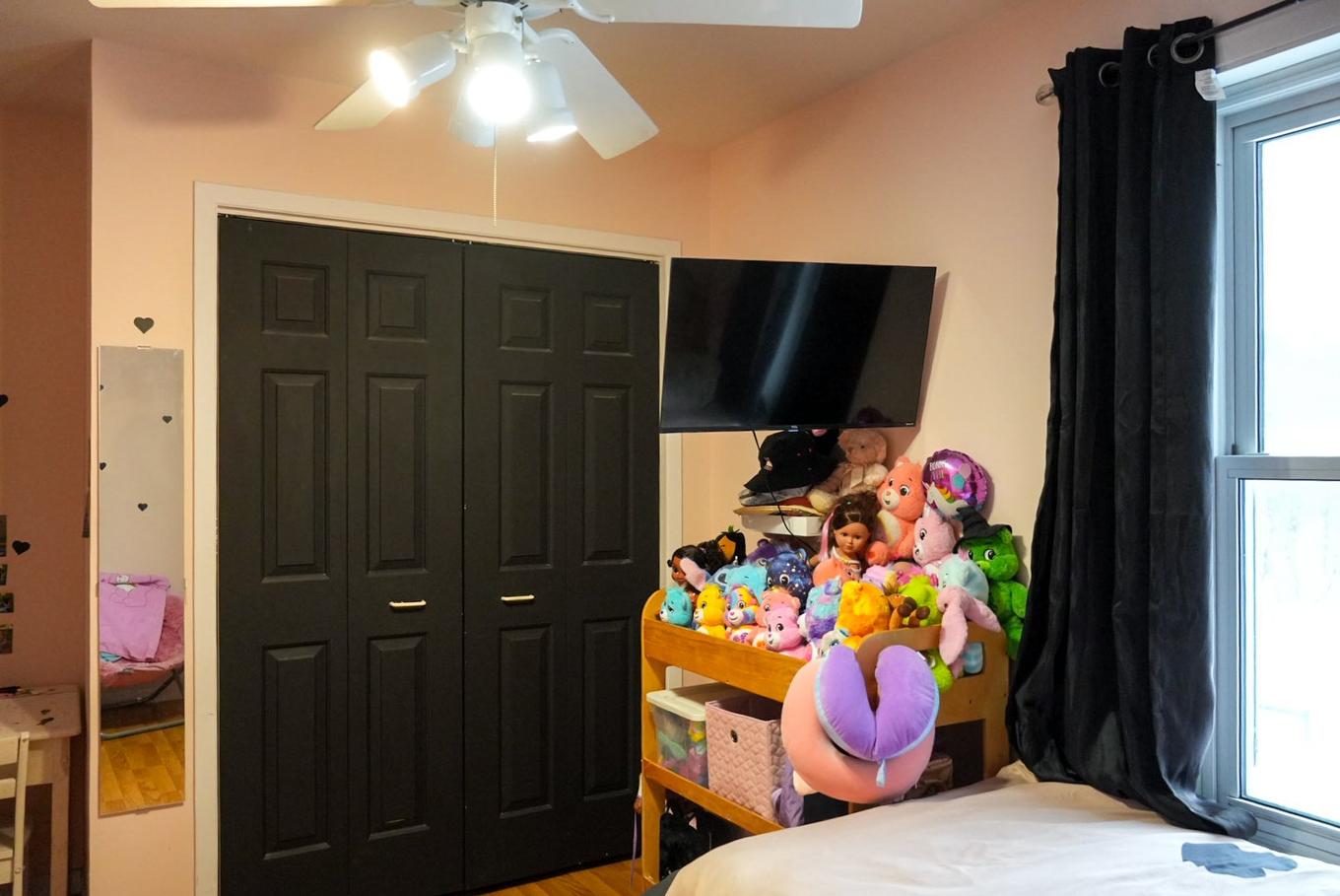 Bedroom - 300 Rue Masson, Saint-Pierre-Les-Becquets, QC - Indoor