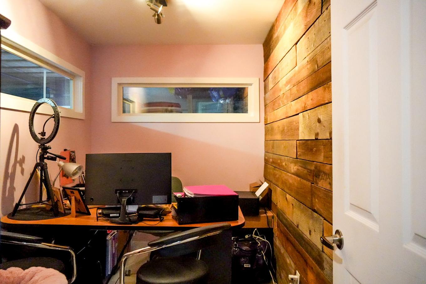 Office - 300 Rue Masson, Saint-Pierre-Les-Becquets, QC - Indoor Photo Showing Office