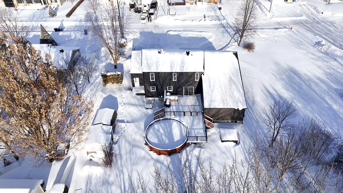 Back facade - 300 Rue Masson, Saint-Pierre-Les-Becquets, QC - Outdoor