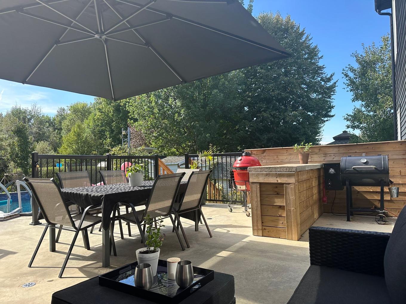 Balcony - 300 Rue Masson, Saint-Pierre-Les-Becquets, QC - Outdoor