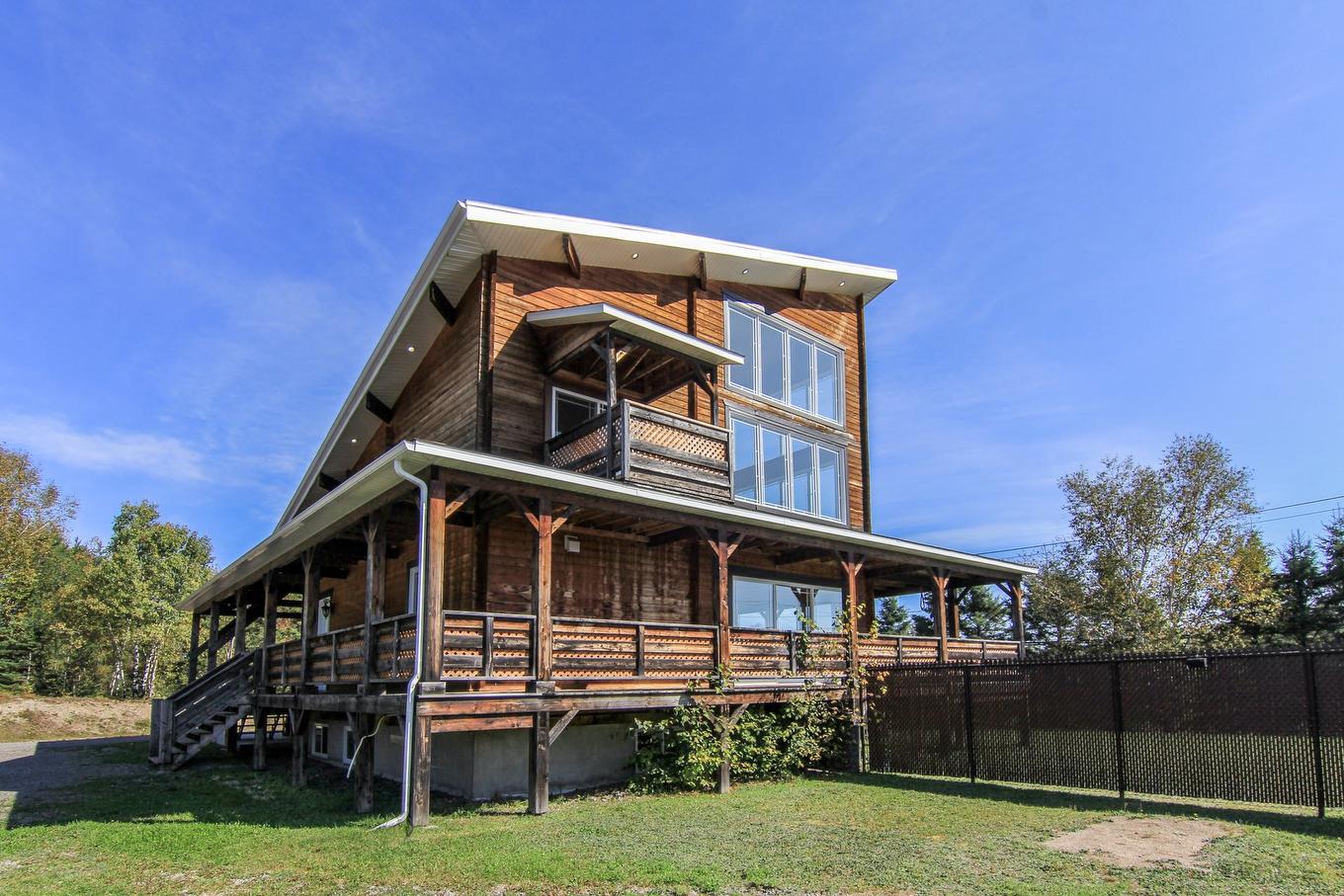 Façade - 6901 Boul. Martel, Saint-Honoré, QC - Outdoor