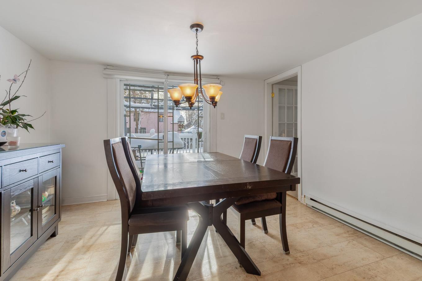 Salle à manger - 88 Rue Carlyle O., Châteauguay, QC - Indoor Photo Showing Dining Room