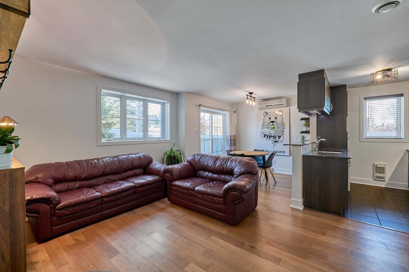 Vue d'ensemble - 1-340 Rue Cherrier, Saint-Jérôme, QC - Indoor Photo Showing Living Room