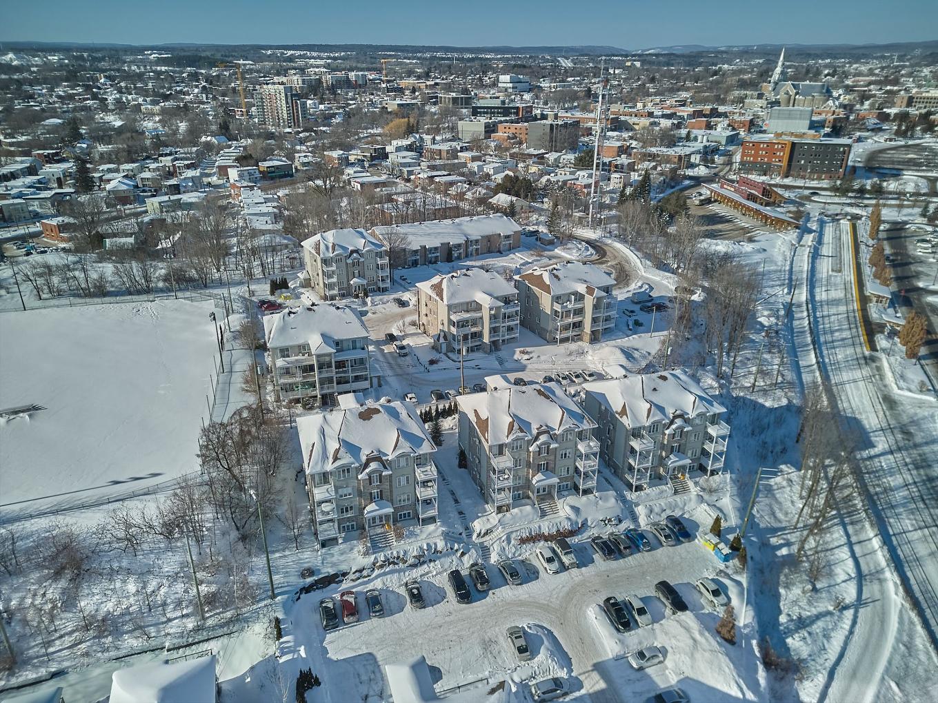 Photo aérienne - 1-340 Rue Cherrier, Saint-Jérôme, QC - Outdoor With View