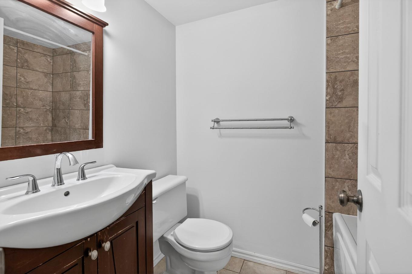 Salle de bains - 535 Rue Graveline, Gatineau (Gatineau), QC - Indoor Photo Showing Bathroom