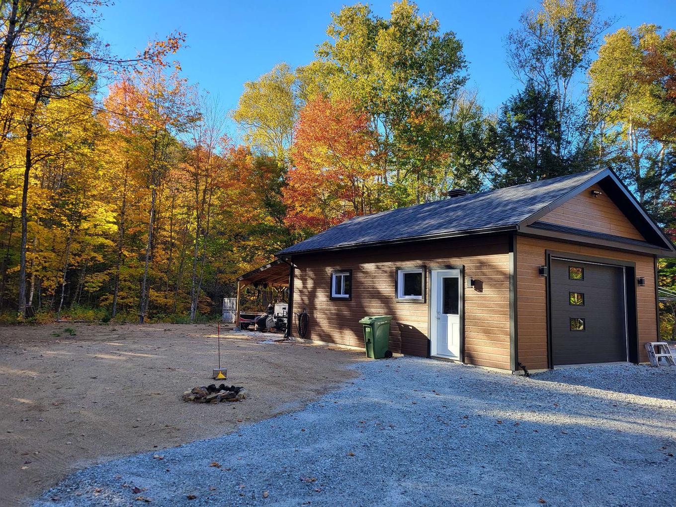 Overall view - 153 Ch. Roy, Amherst, QC - Outdoor