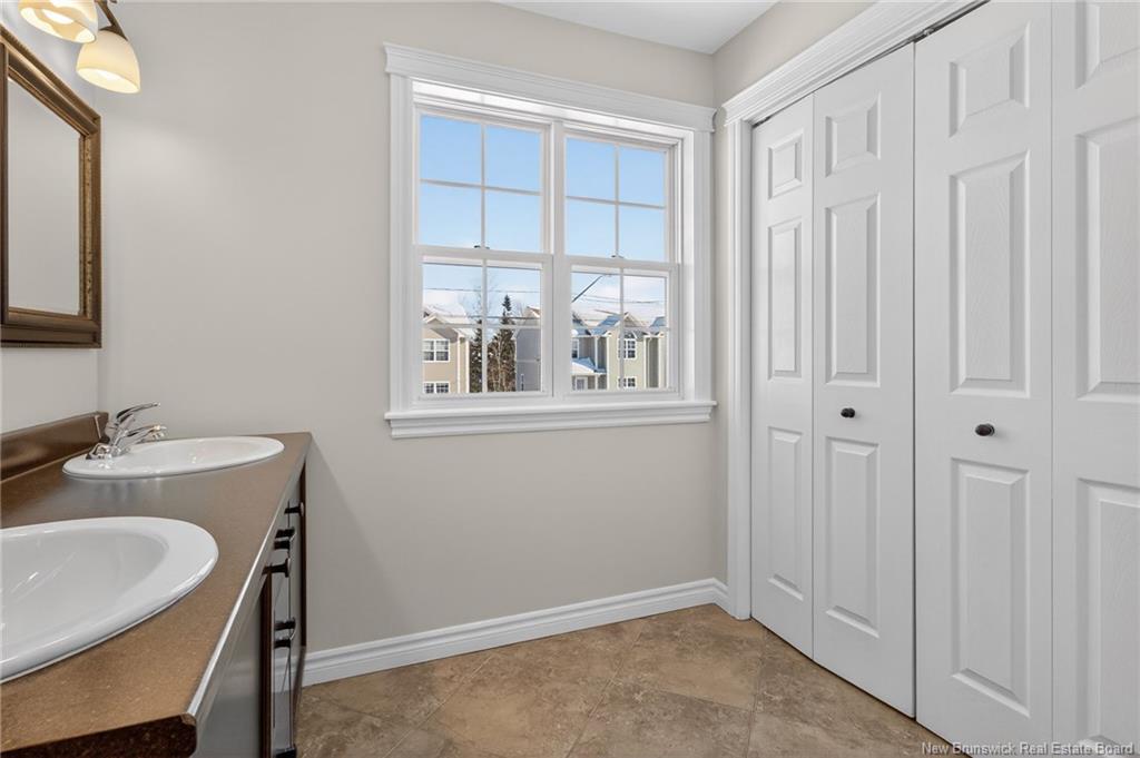 23 Syrah, Dieppe, NB