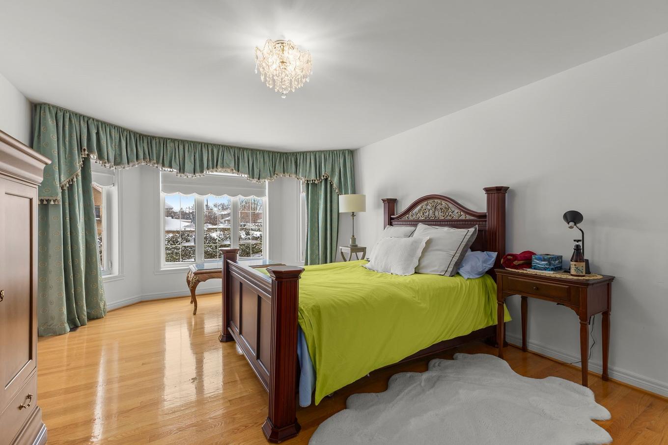 Bedroom - 241 Rue Dali, Dollard-Des-Ormeaux, QC - Indoor Photo Showing Bedroom