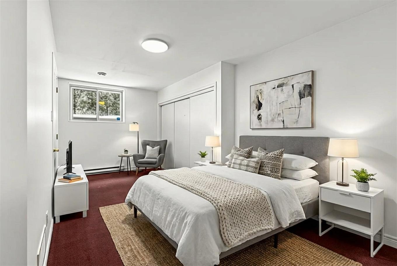 Bedroom - 241 Rue Dali, Dollard-Des-Ormeaux, QC - Indoor Photo Showing Bedroom