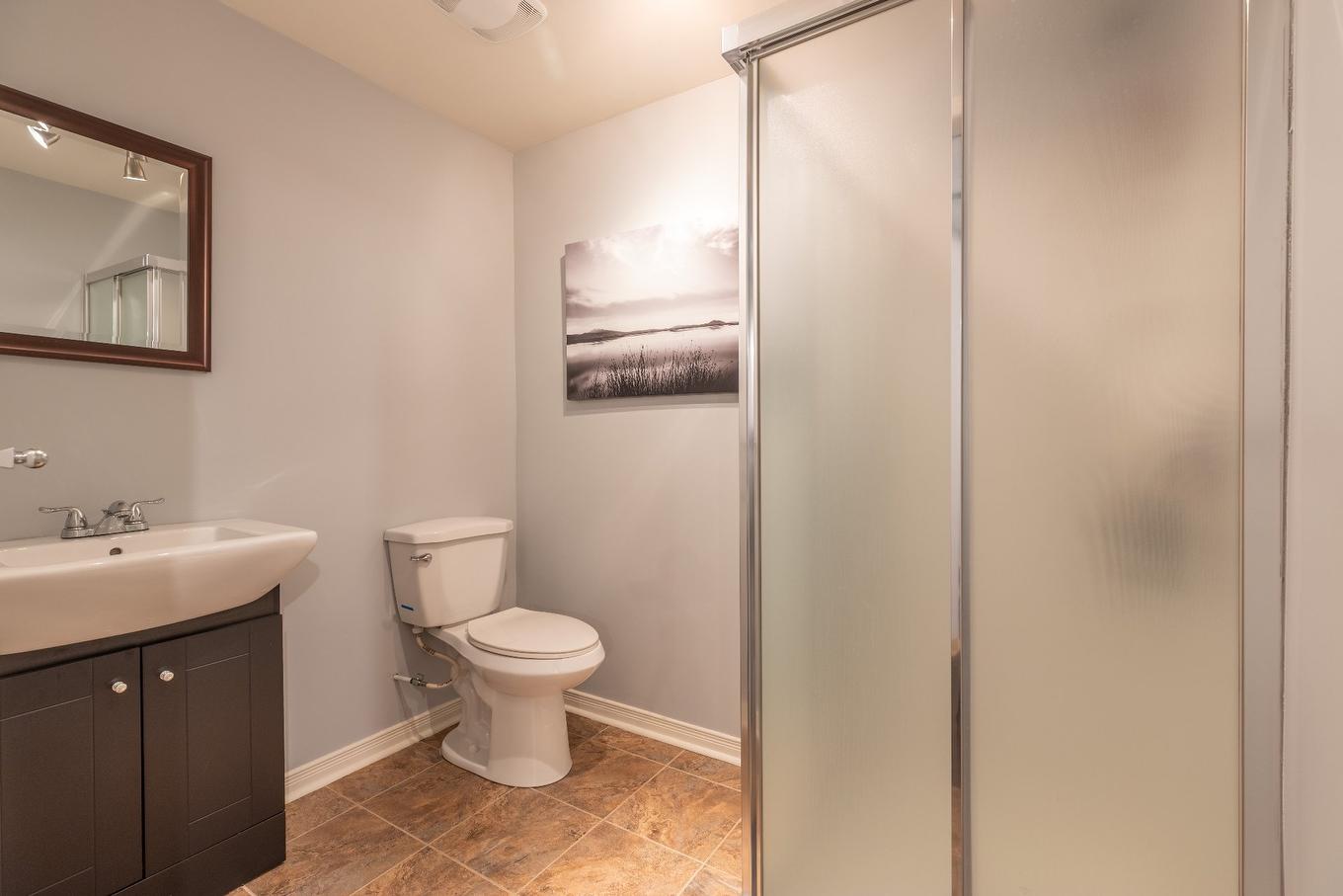 Bathroom - 83 Rue Jean-Paul-Lemieux, Notre-Dame-De-L'Île-Perrot, QC - Indoor Photo Showing Bathroom