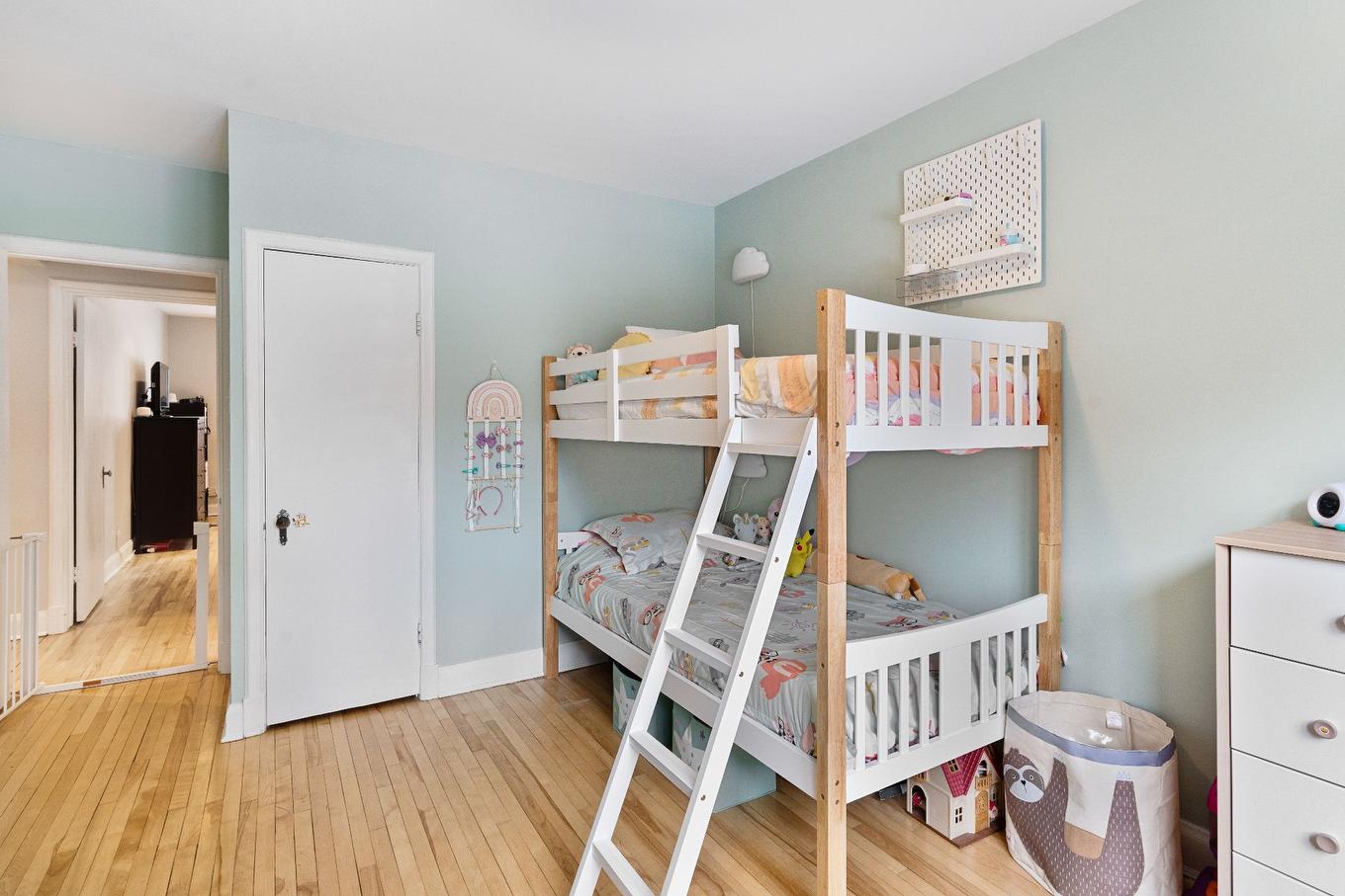 Chambre à coucher - 5544 Av. Isabella, Montréal (Côte-Des-Neiges/Notre-Dame-De-Grâce), QC - Indoor Photo Showing Bedroom