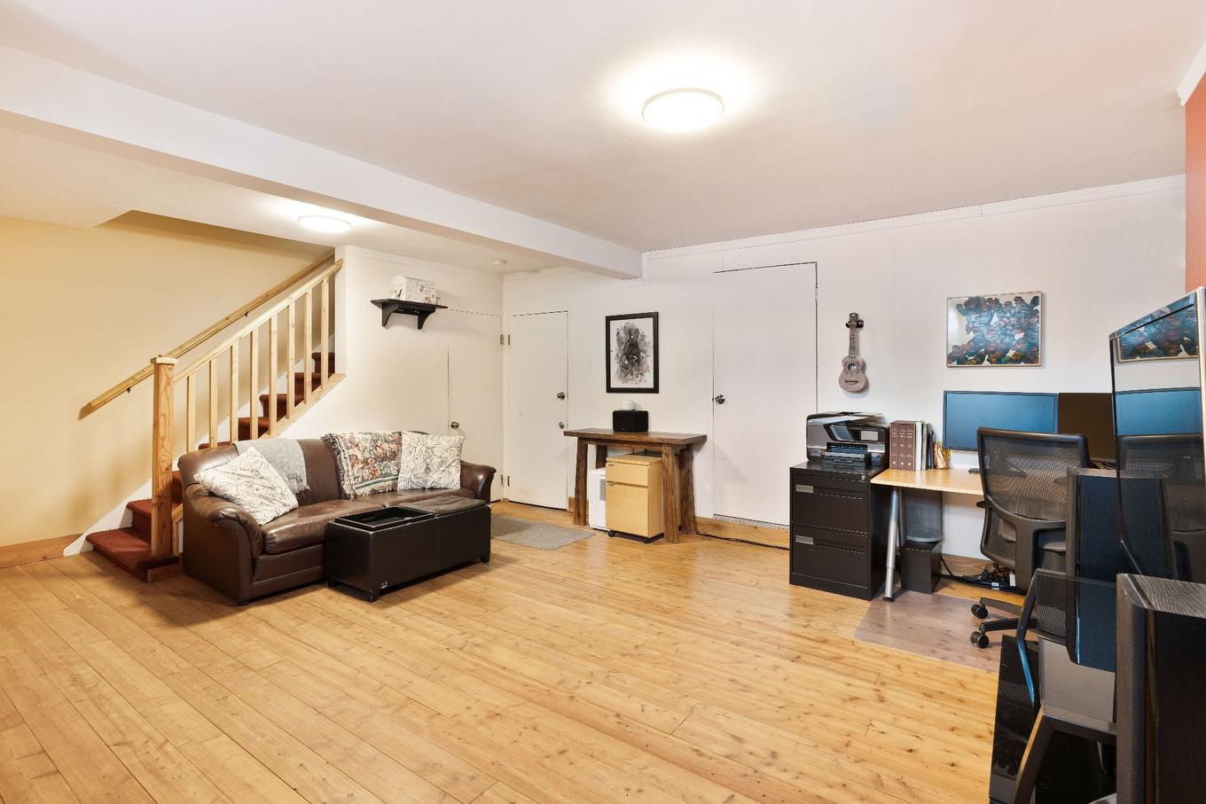 Salle familiale - 5544 Av. Isabella, Montréal (Côte-Des-Neiges/Notre-Dame-De-Grâce), QC - Indoor