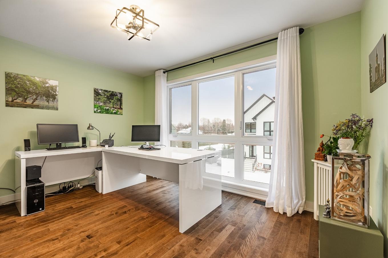 Chambre à coucher - 2-138Z Rue De Saguenay, Bromont, QC - Indoor Photo Showing Office