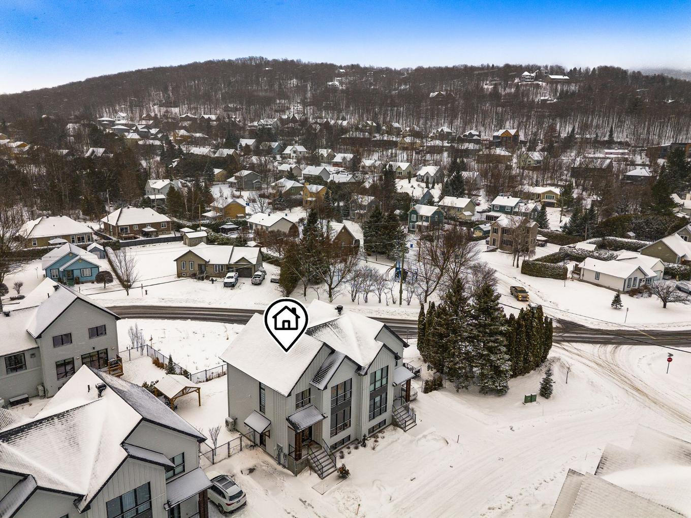 Photo aérienne - 2-138Z Rue De Saguenay, Bromont, QC - Outdoor