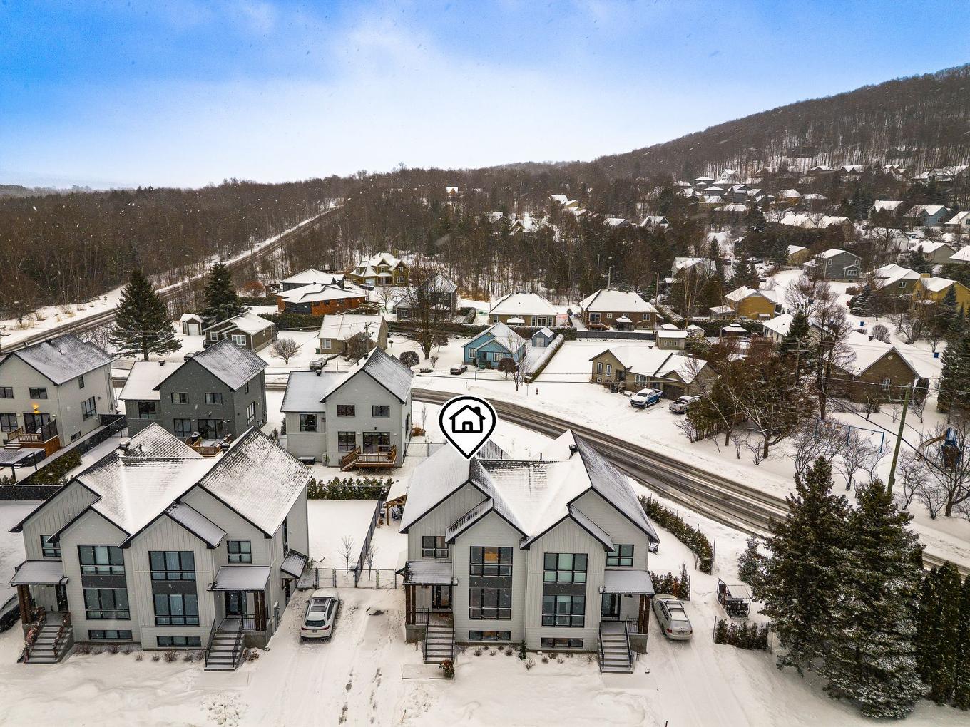 Photo aérienne - 2-138Z Rue De Saguenay, Bromont, QC - Outdoor