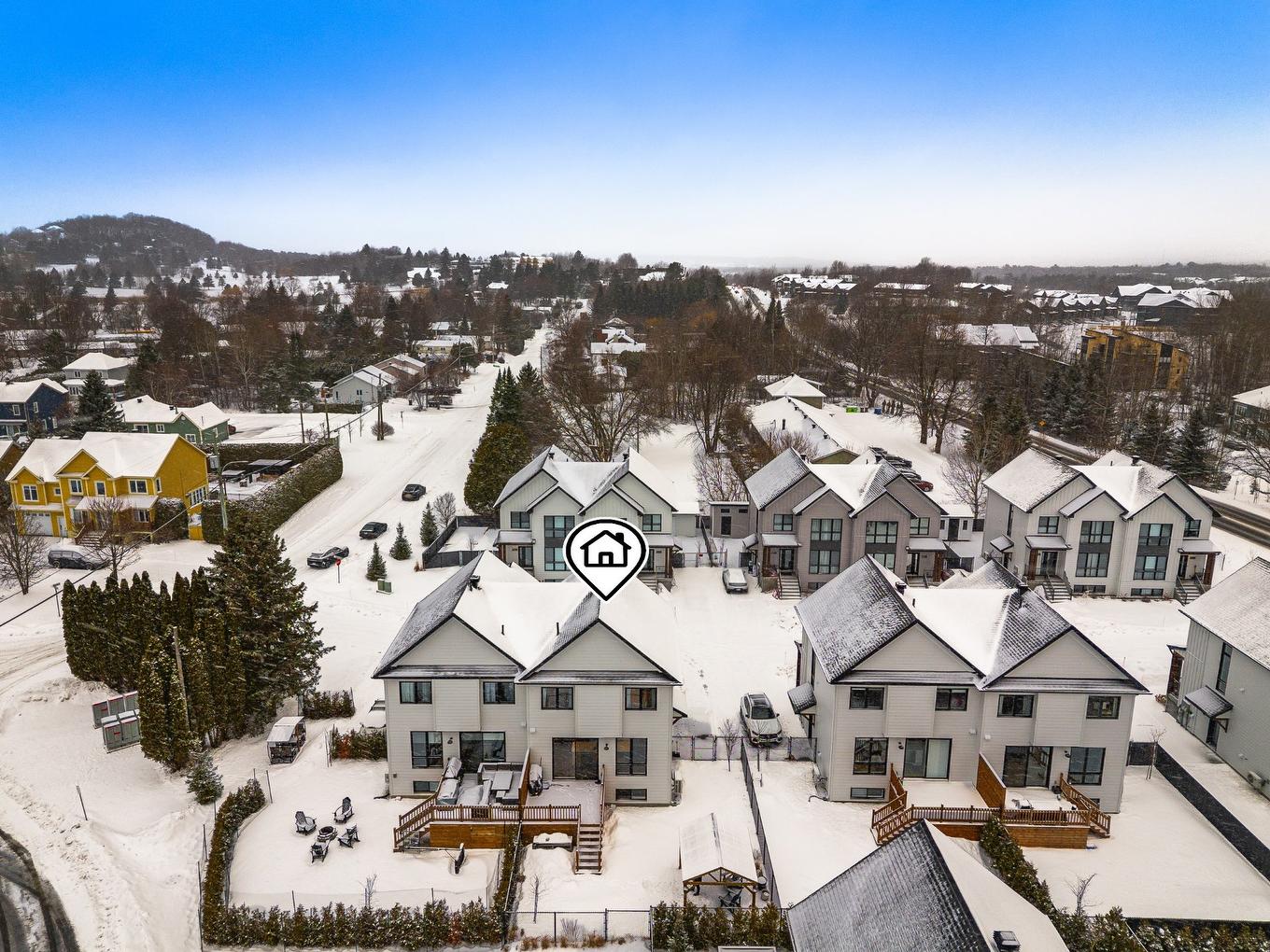 Photo aérienne - 2-138Z Rue De Saguenay, Bromont, QC - Outdoor