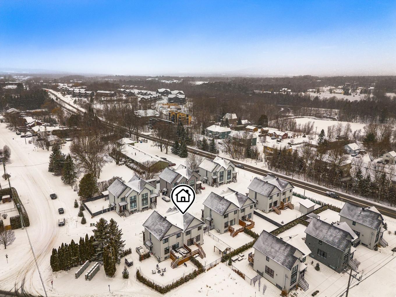 Photo aérienne - 2-138Z Rue De Saguenay, Bromont, QC - Outdoor With View