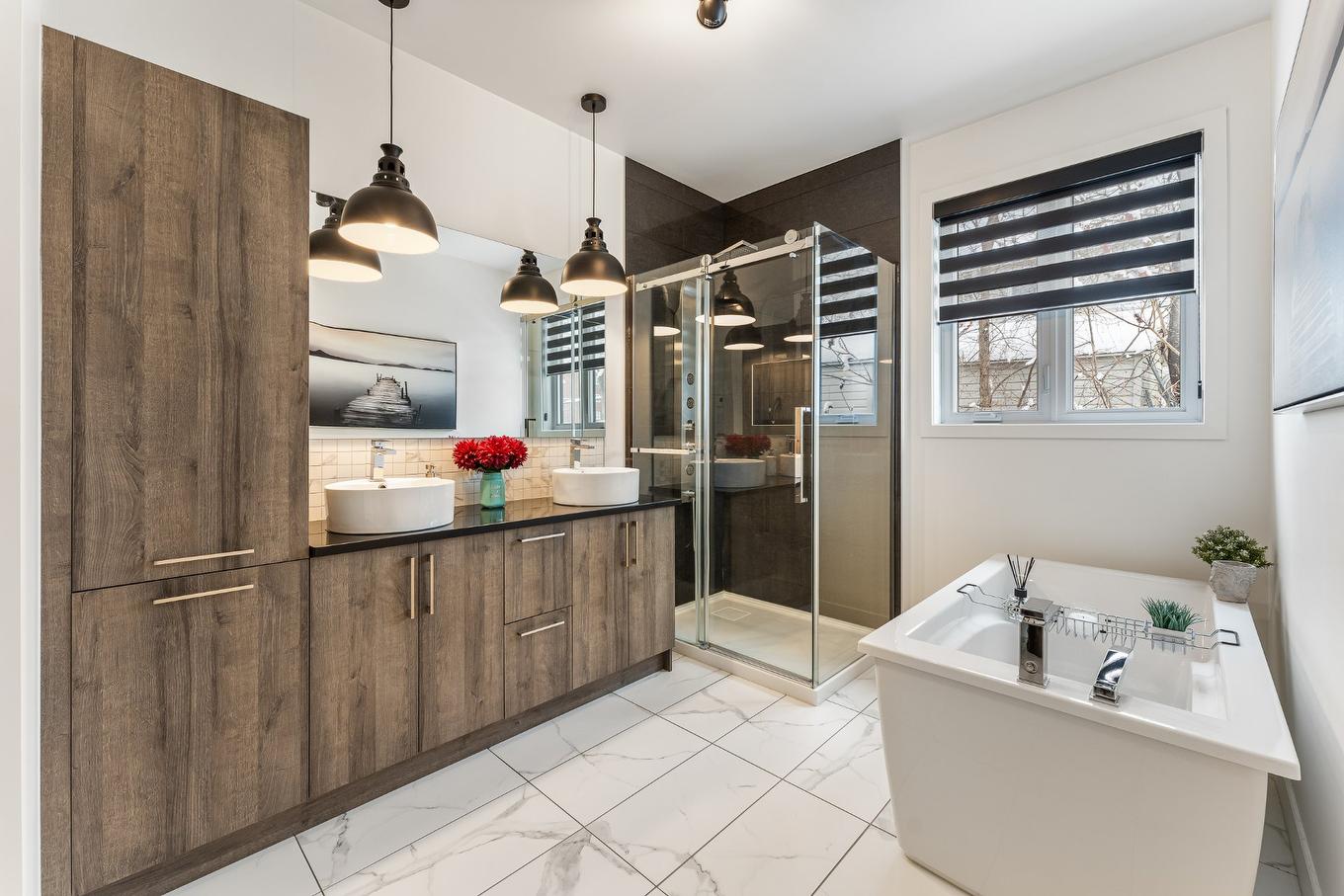 Salle de bains - 531 Rue Casavant, Granby, QC - Indoor Photo Showing Other Room