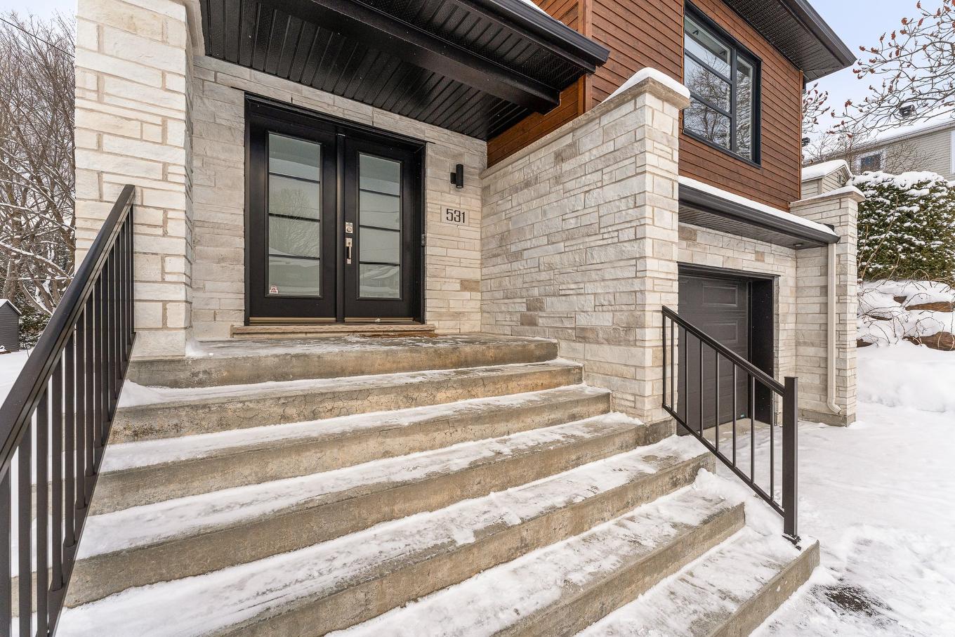 Façade - 531 Rue Casavant, Granby, QC - Outdoor