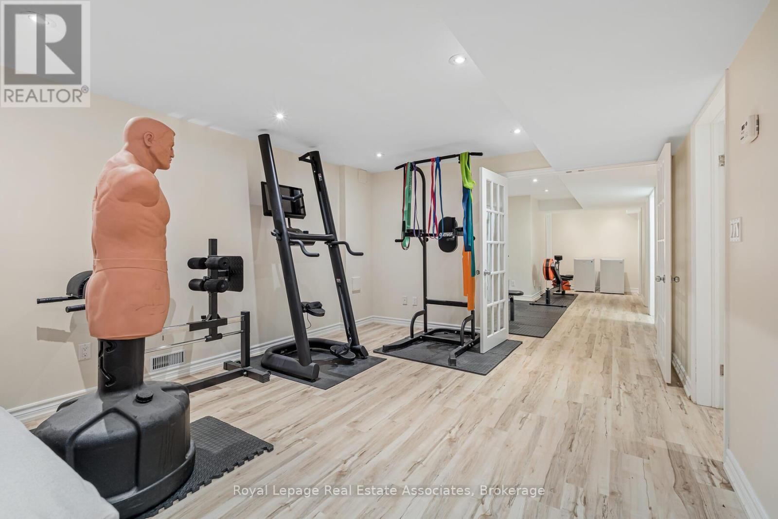 112 Park Street E, Halton Hills, ON - Indoor Photo Showing Gym Room
