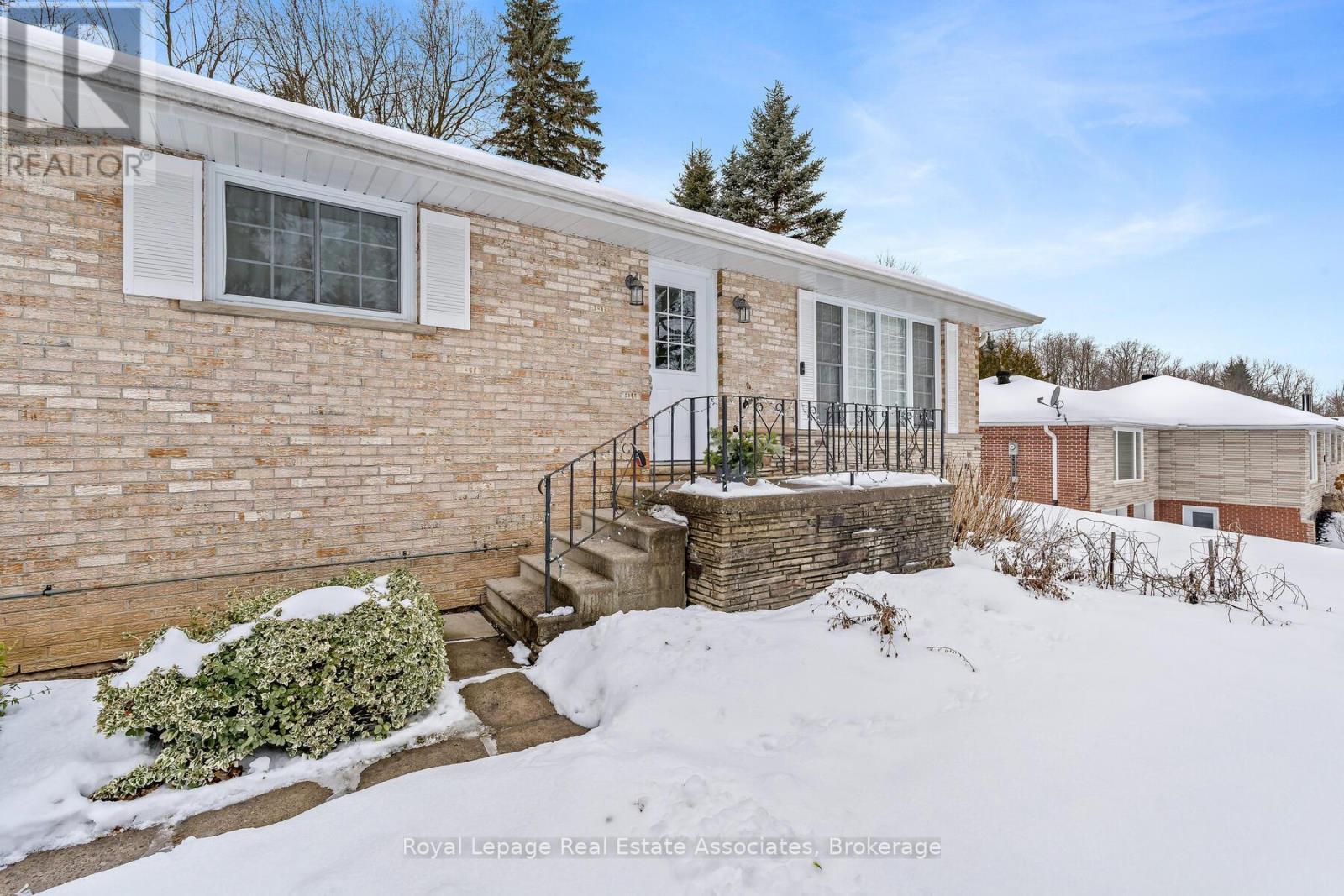 112 Park Street E, Halton Hills, ON - Outdoor With Deck Patio Veranda