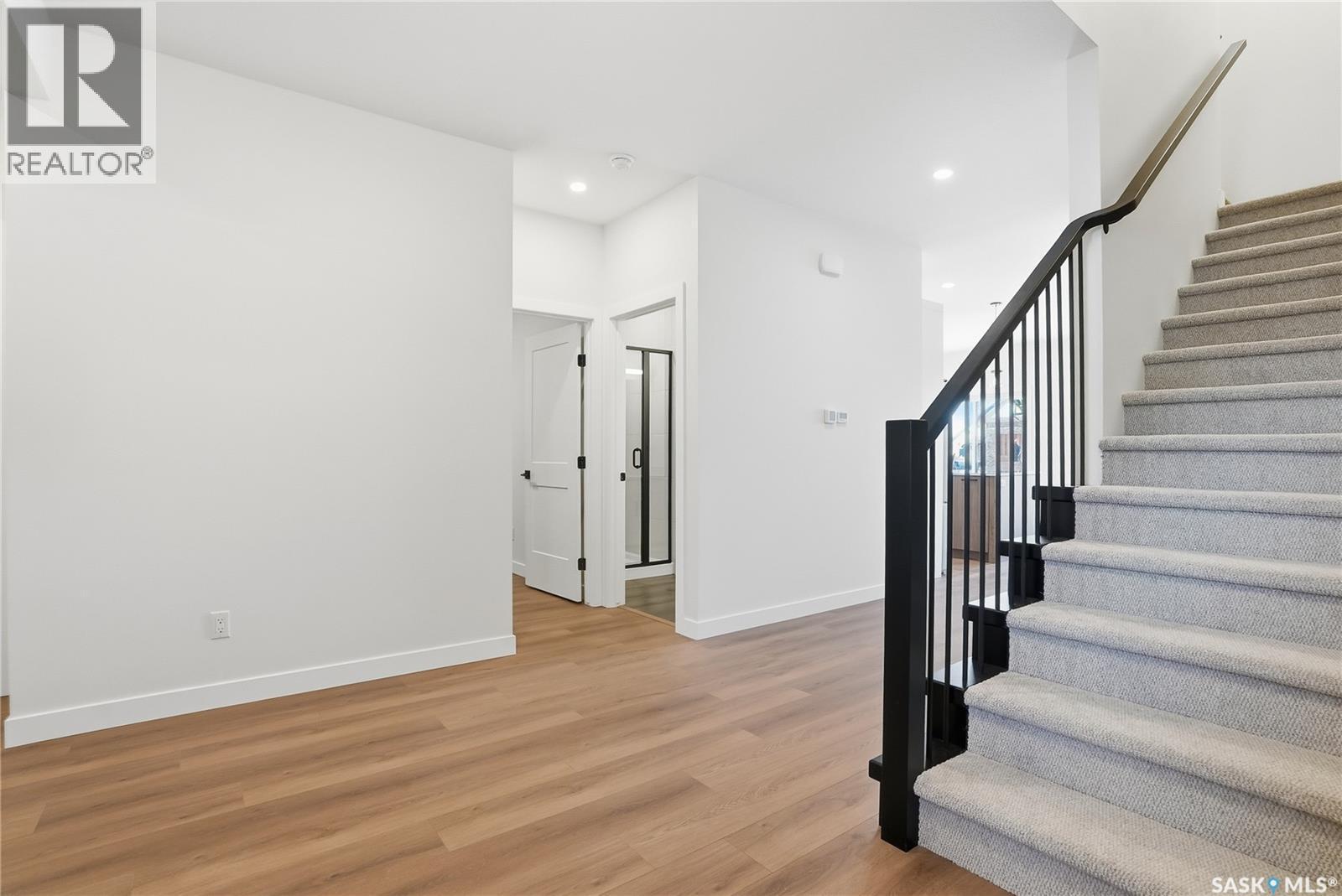 190 Doran Way, Saskatoon, SK - Indoor Photo Showing Other Room