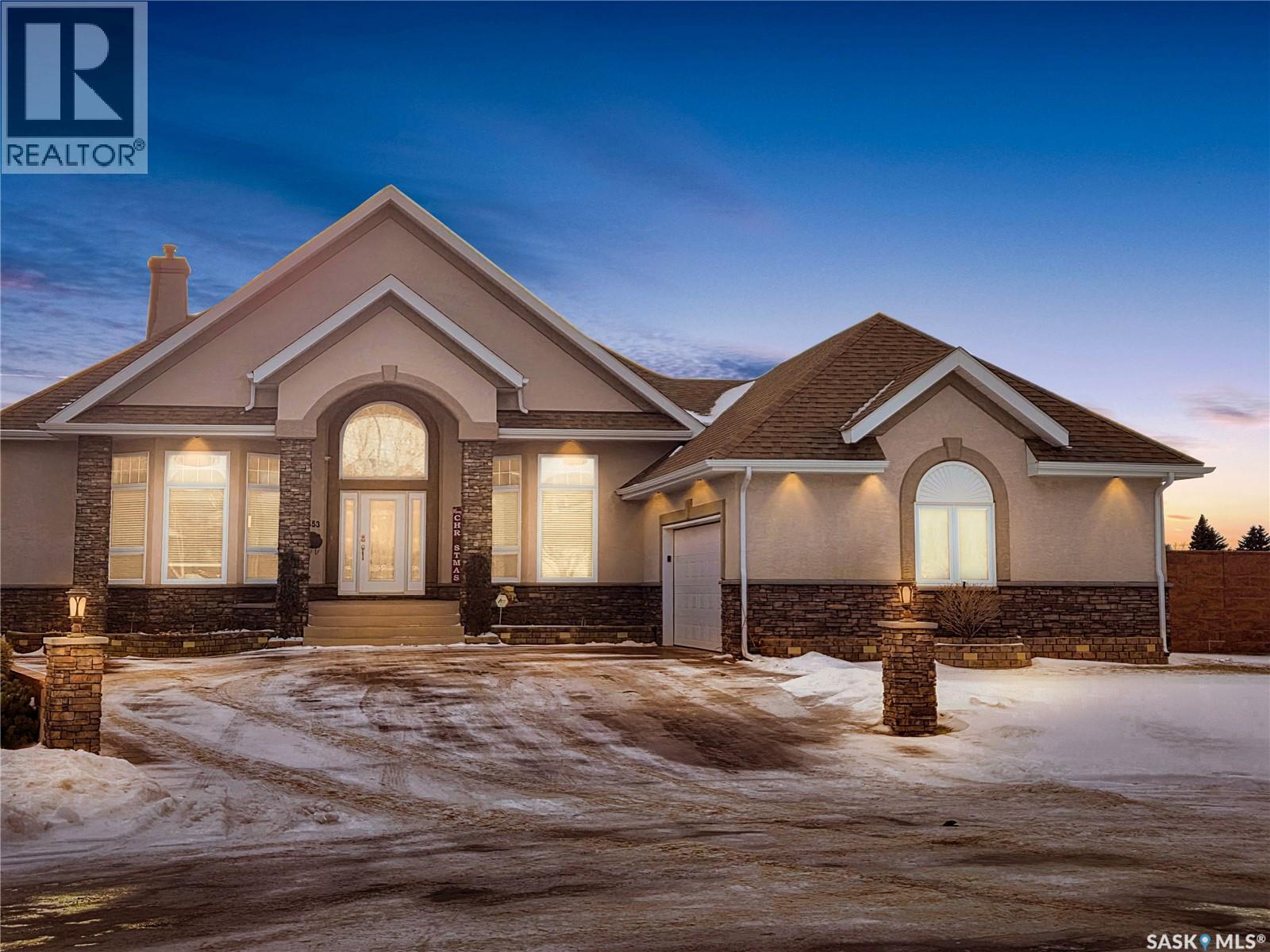 1453 Normandy Drive, Moose Jaw, SK - Outdoor With Facade