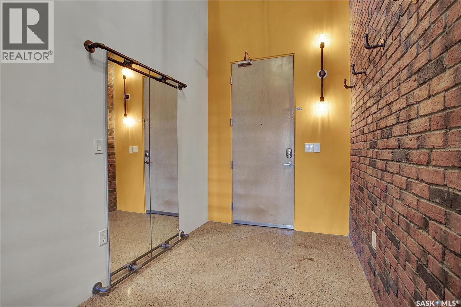 223 120 23Rd Street E, Saskatoon, SK - Indoor Photo Showing Other Room