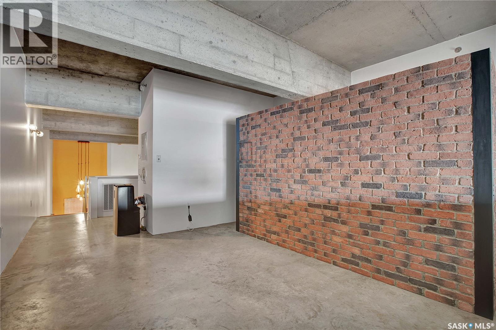 223 120 23Rd Street E, Saskatoon, SK - Indoor Photo Showing Other Room