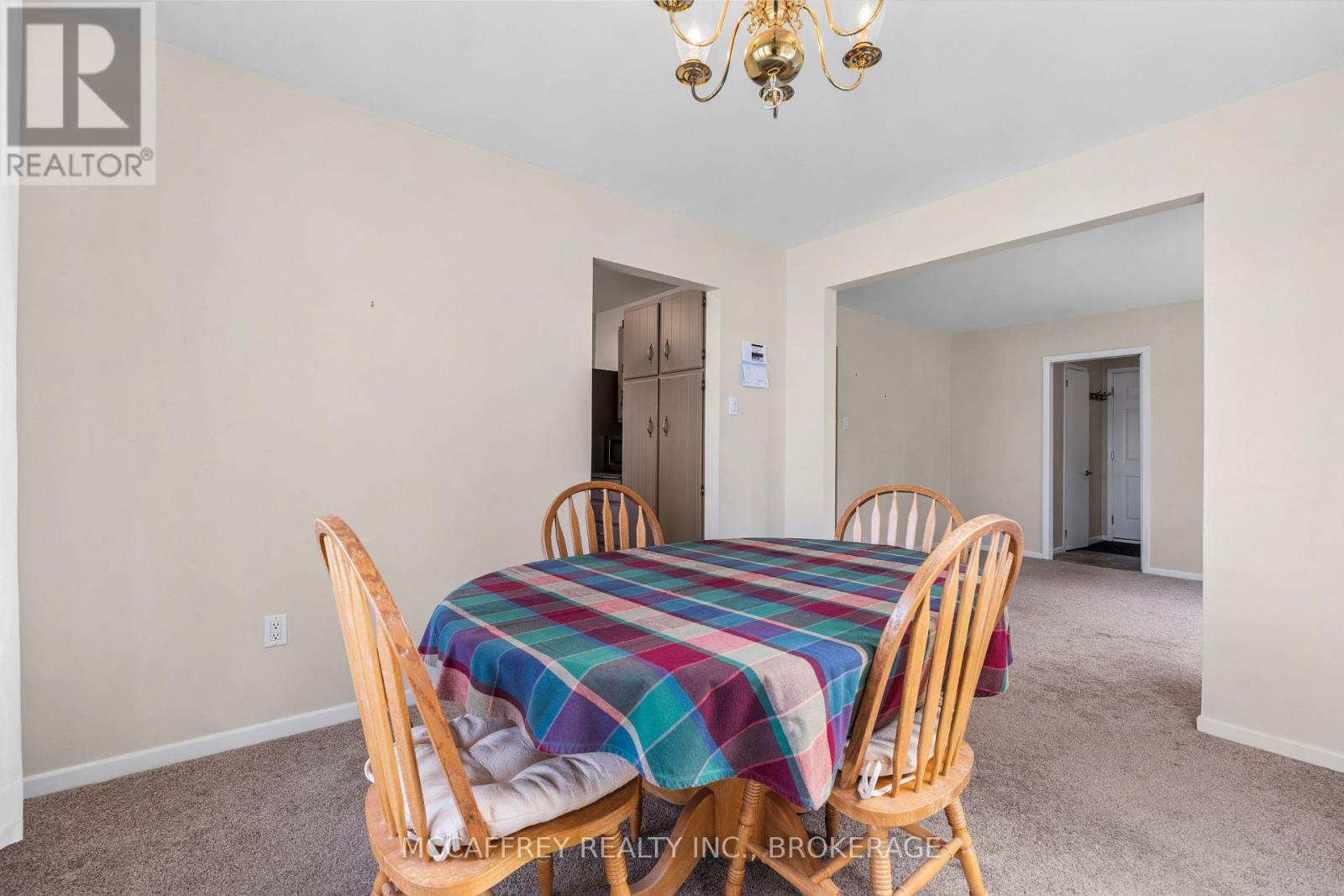 79 River Road, Greater Napanee (Greater Napanee), ON - Indoor Photo Showing Dining Room