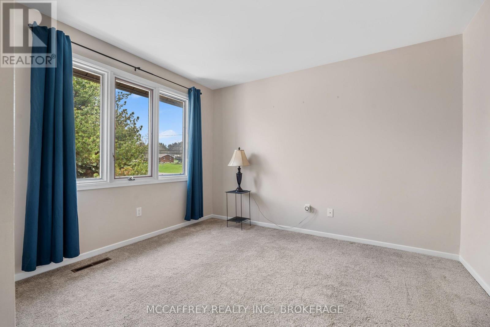 79 River Road, Greater Napanee (Greater Napanee), ON - Indoor Photo Showing Other Room