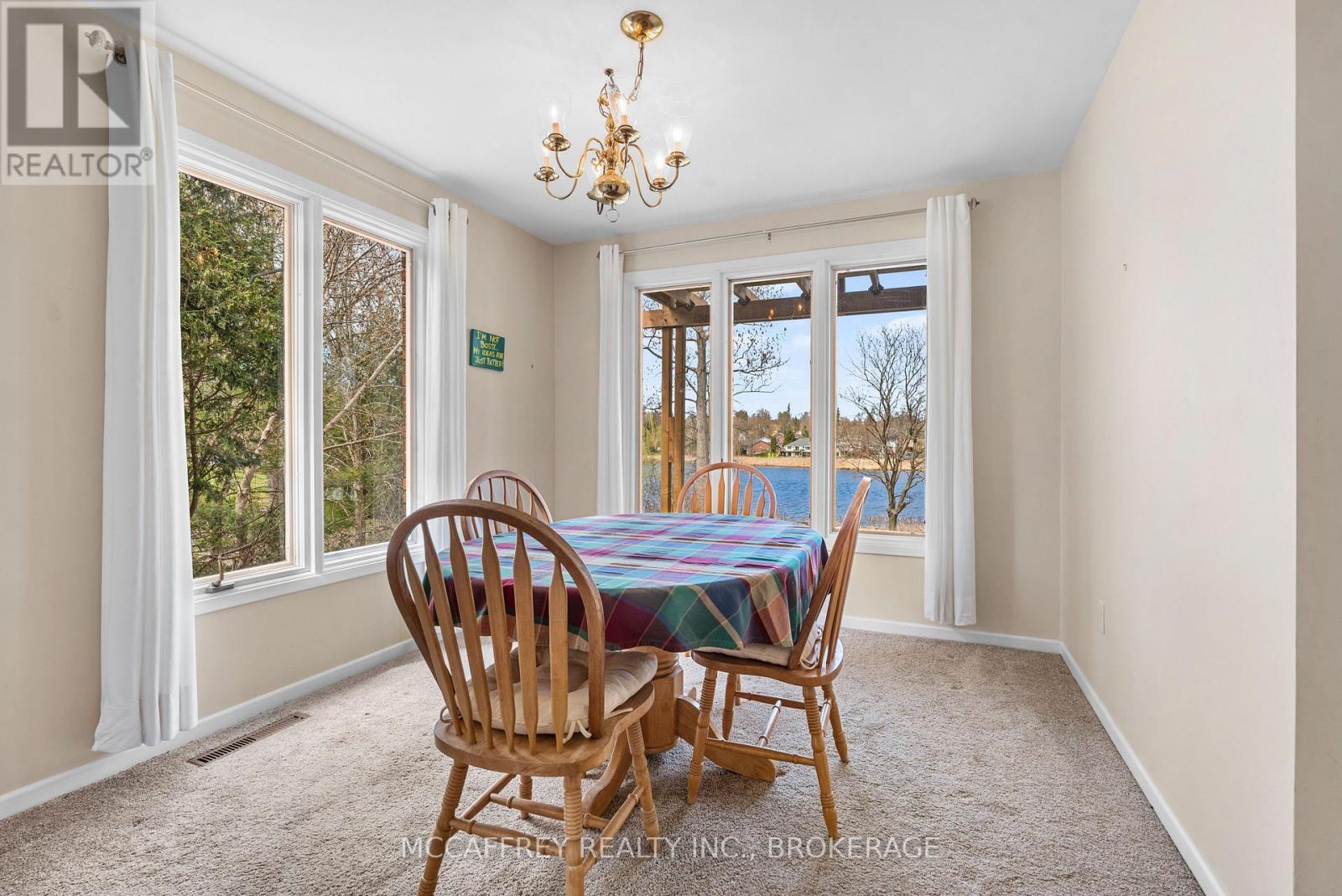 79 River Road, Greater Napanee (Greater Napanee), ON - Indoor Photo Showing Dining Room