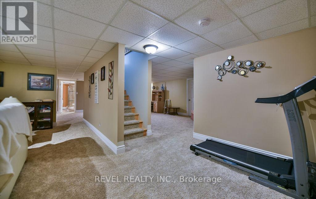 1075 Dalton Road, Timmins (Ts - Dalton), ON - Indoor Photo Showing Gym Room