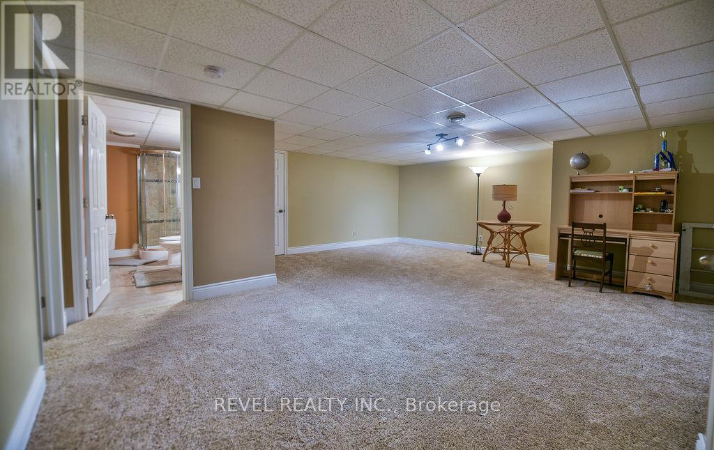 1075 Dalton Road, Timmins (Ts - Dalton), ON - Indoor