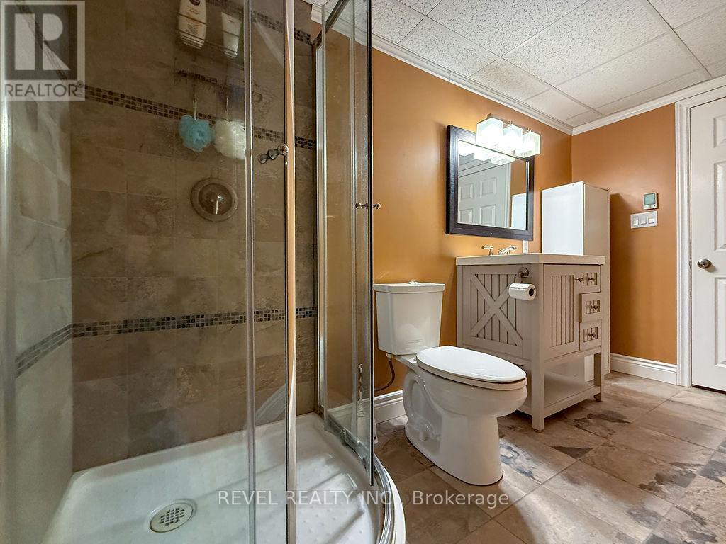 1075 Dalton Road, Timmins (Ts - Dalton), ON - Indoor Photo Showing Bathroom