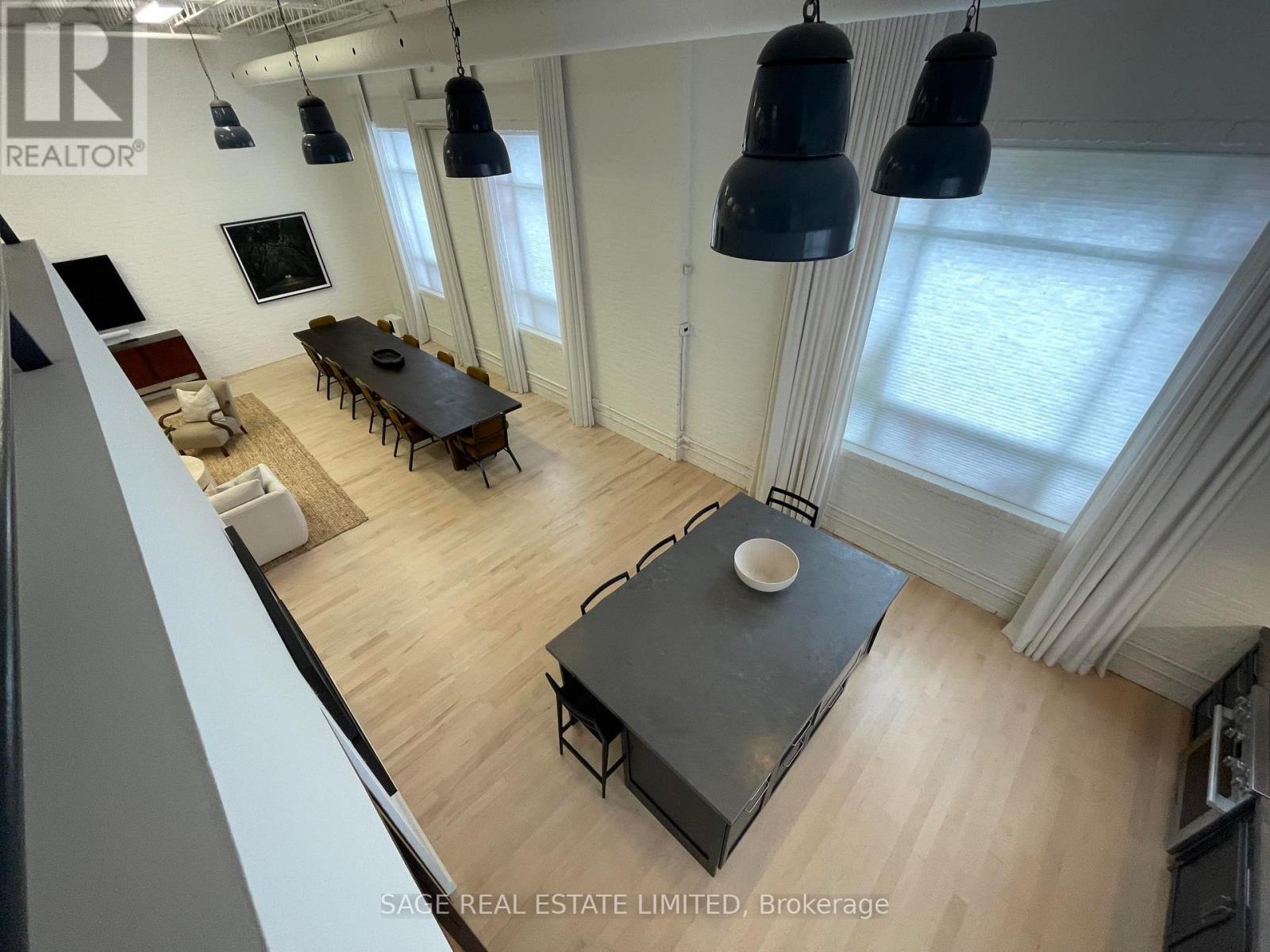 102A - 245 Carlaw Avenue, Toronto, ON - Indoor