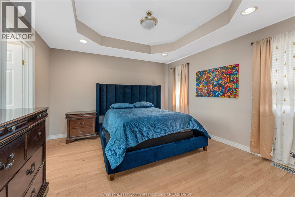 4753 Lavender, Windsor, ON - Indoor Photo Showing Bedroom