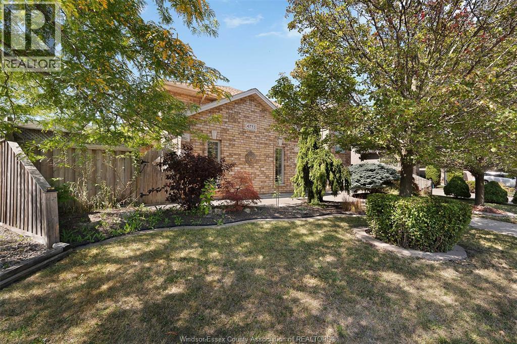 4753 Lavender, Windsor, ON - Outdoor