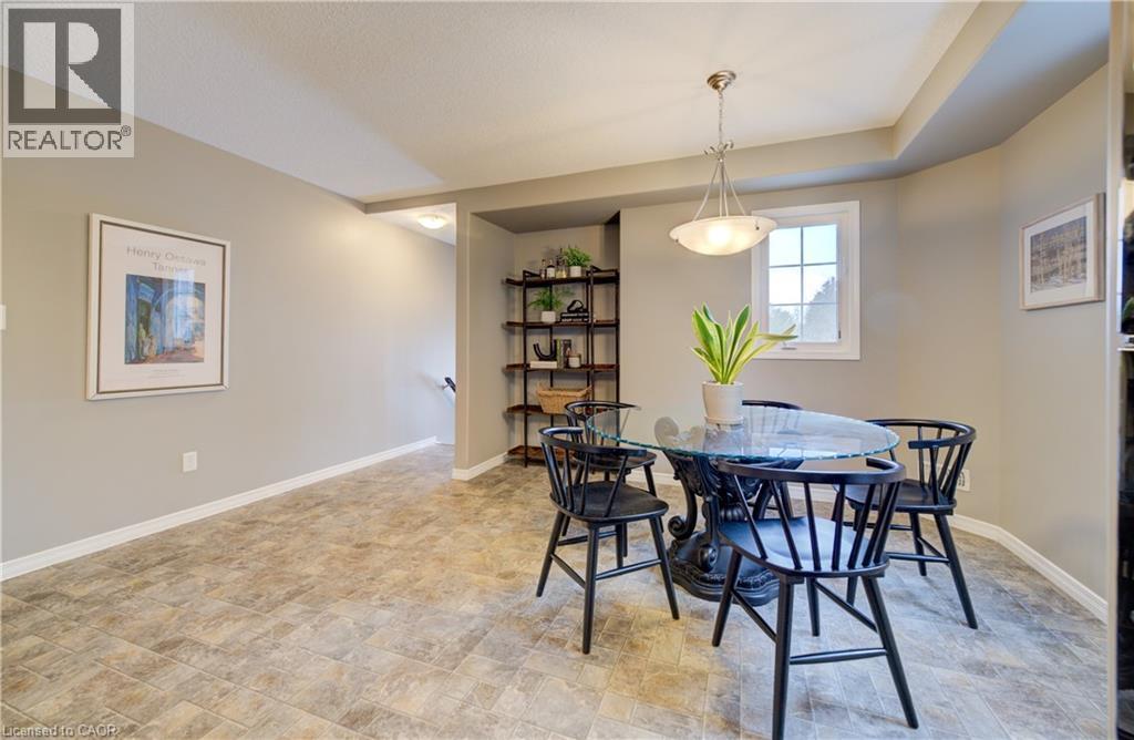 931 Glasgow Street Unit# 2B, Kitchener, ON - Indoor Photo Showing Dining Room