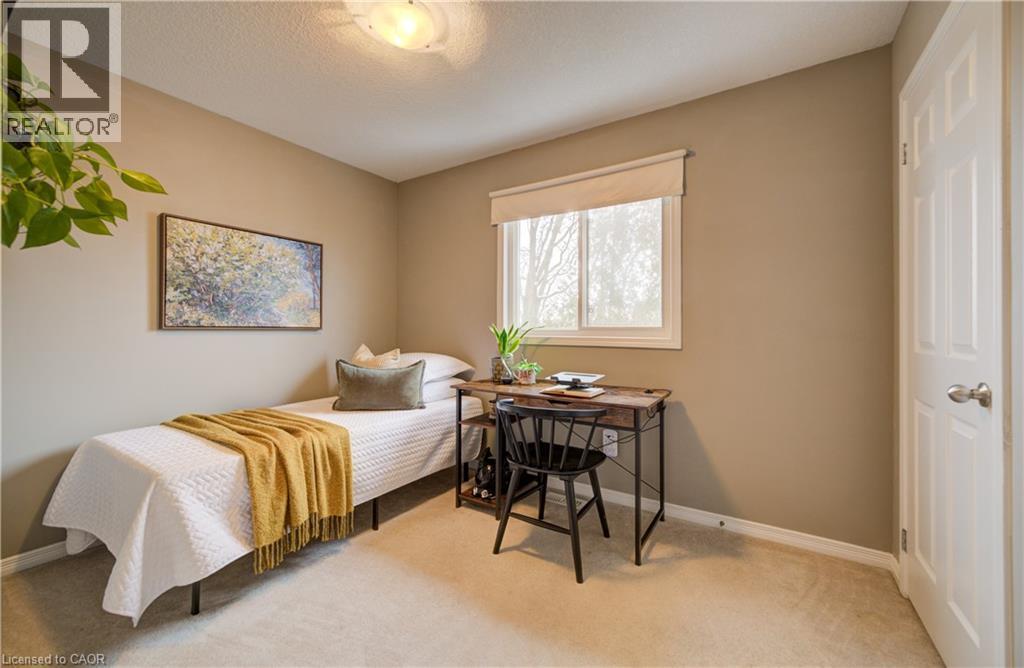931 Glasgow Street Unit# 2B, Kitchener, ON - Indoor Photo Showing Bedroom